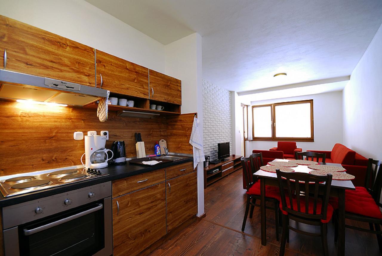 Ski & Sun Wellness Apartments Liptovský Mikuláš エクステリア 写真
